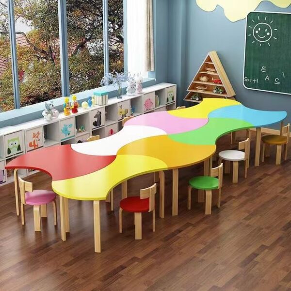 Wood Kindergarten Modular Table and Chair